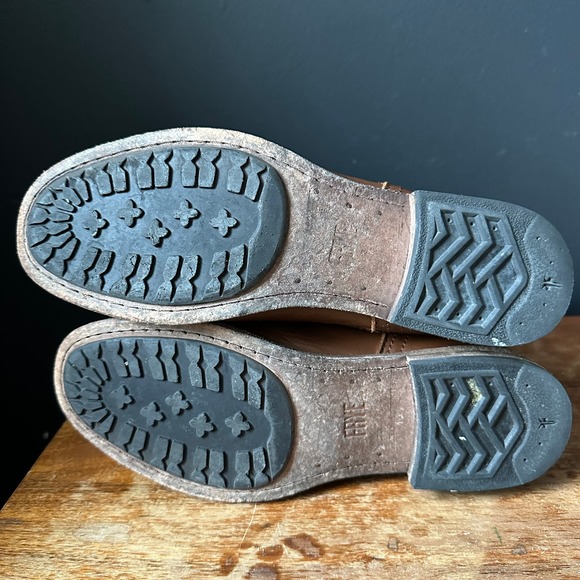 Frye Tyler Engineer Leather Ankle Buckle Boots in Cognac Size 7 - Picture 8 of 10